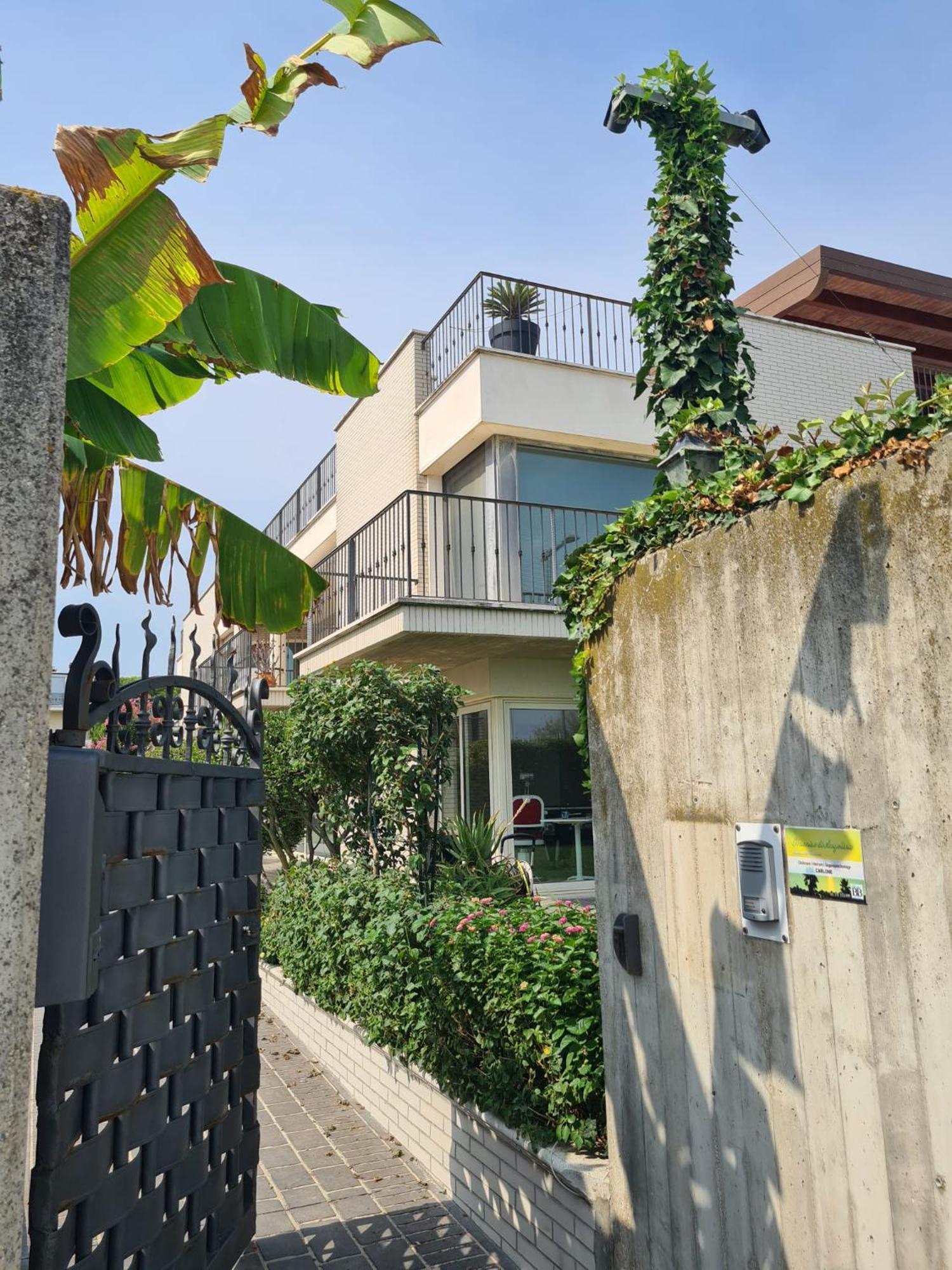 Il Sorriso Di Angelina Bed & Breakfast เปสการา ภายนอก รูปภาพ